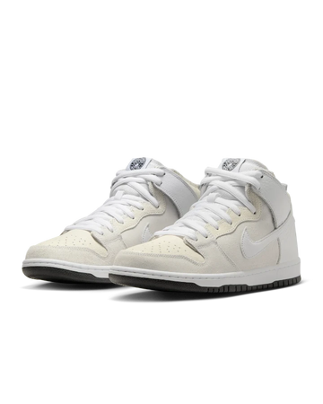 Nike SB Dunk High x Antihero