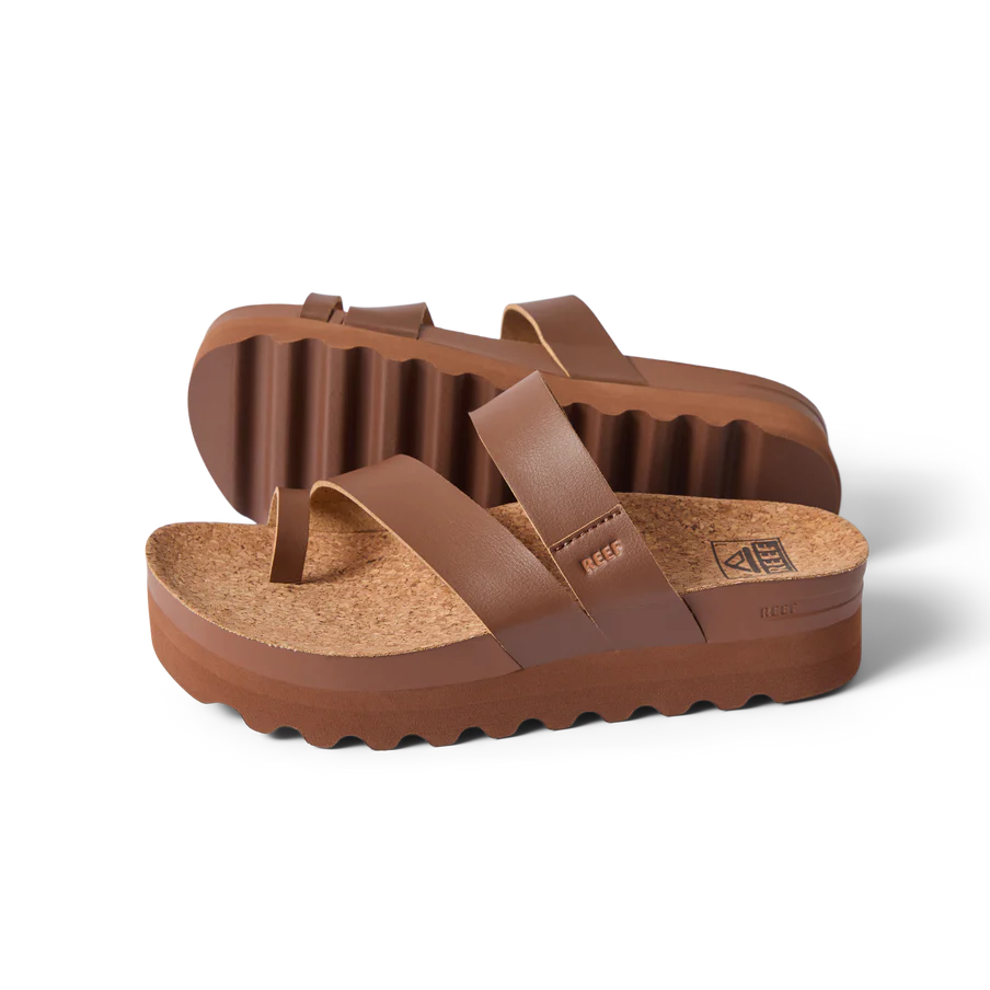 Reef Vista Hi Laya platform sandal side view