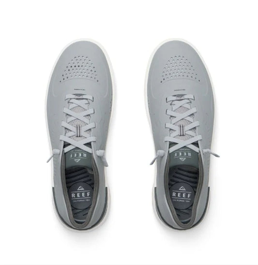 Reef Shoreline Del Mar H2O water-friendly footbed and outsole detail close-up