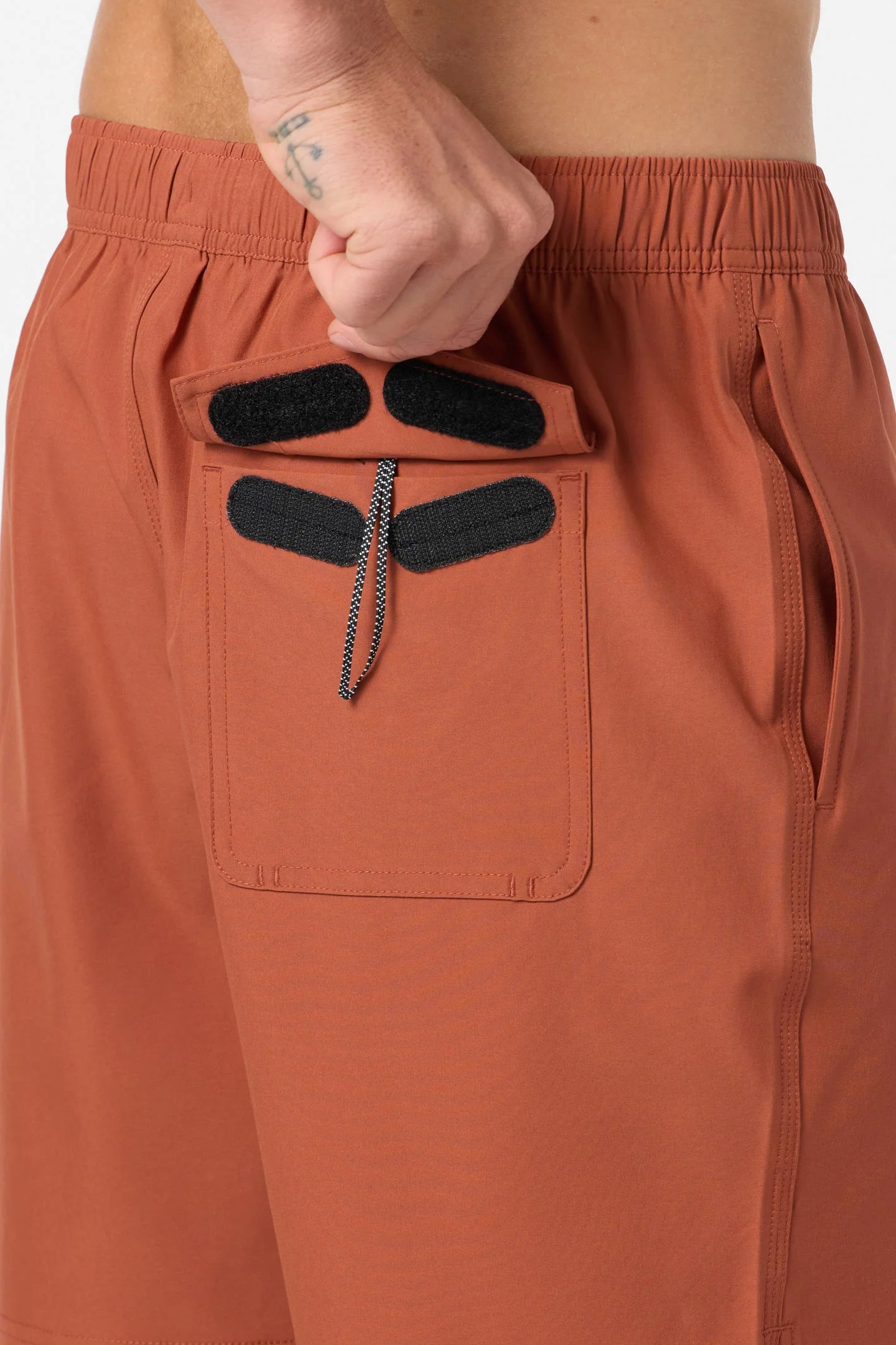 O’Neill Lennox Hermosa Solid Volley 17 Swim Trunks elastic waistband detail