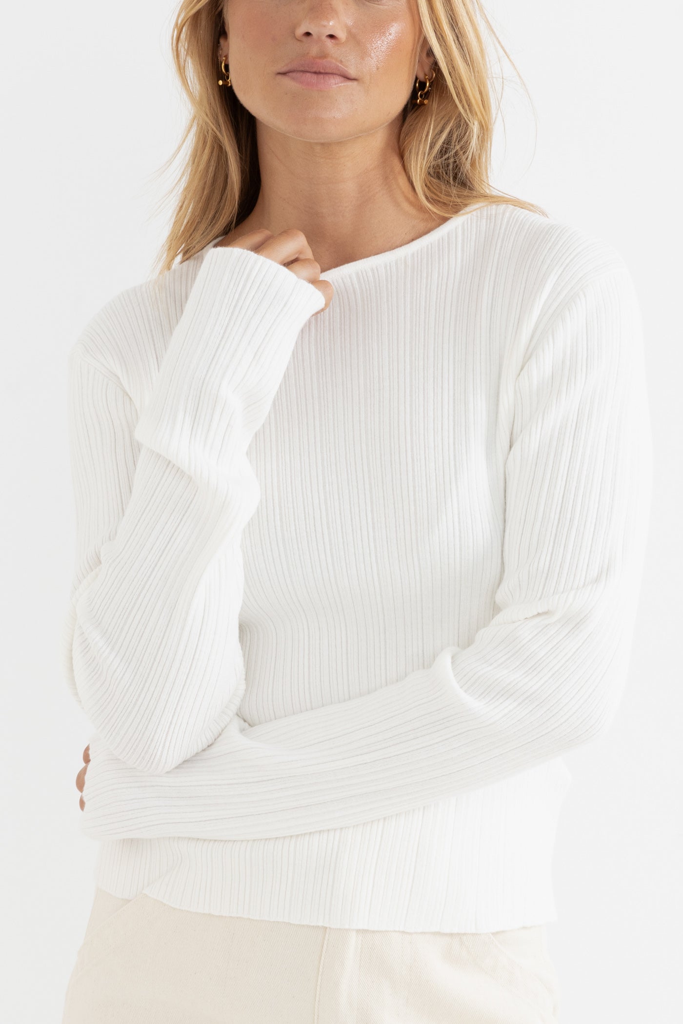 Essential rib knit long sleeve top chocolate color close view