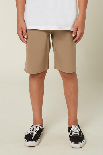 Reserve Solid 21in Short