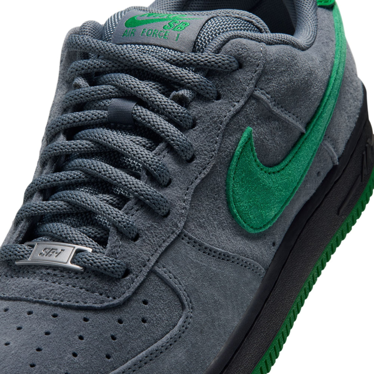 Nike SB Air Force 1 Low SE suede and SB-1 dubrae detail