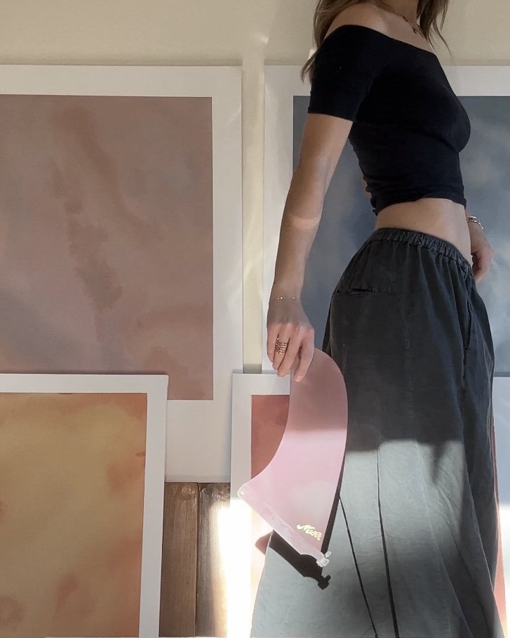 Mauve Paints 10" Fin