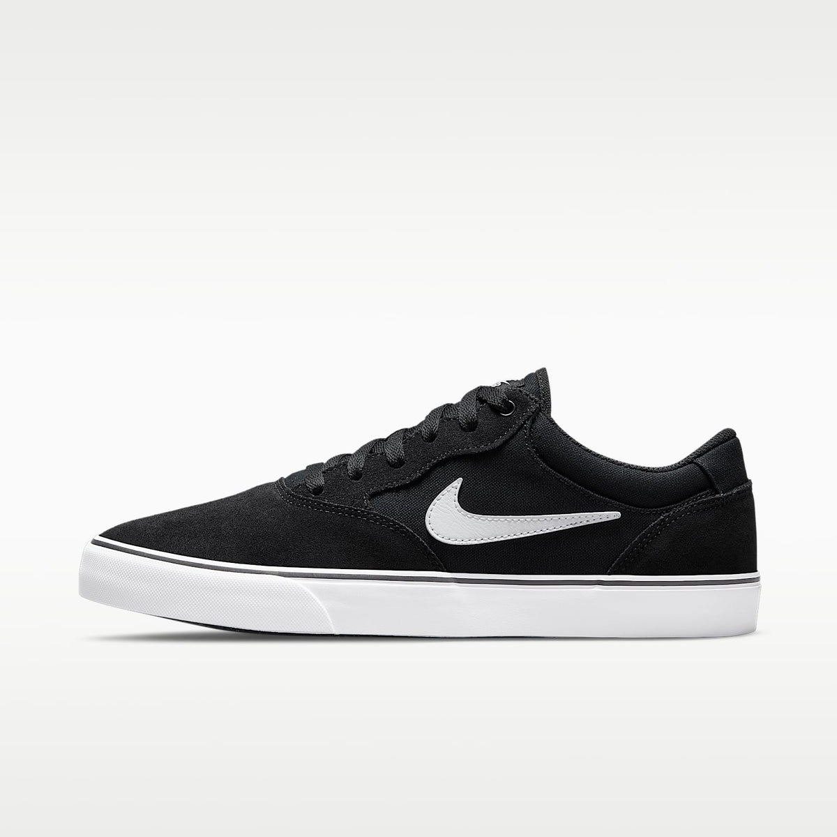 Nike SB Chron 2 Big Kids Black White