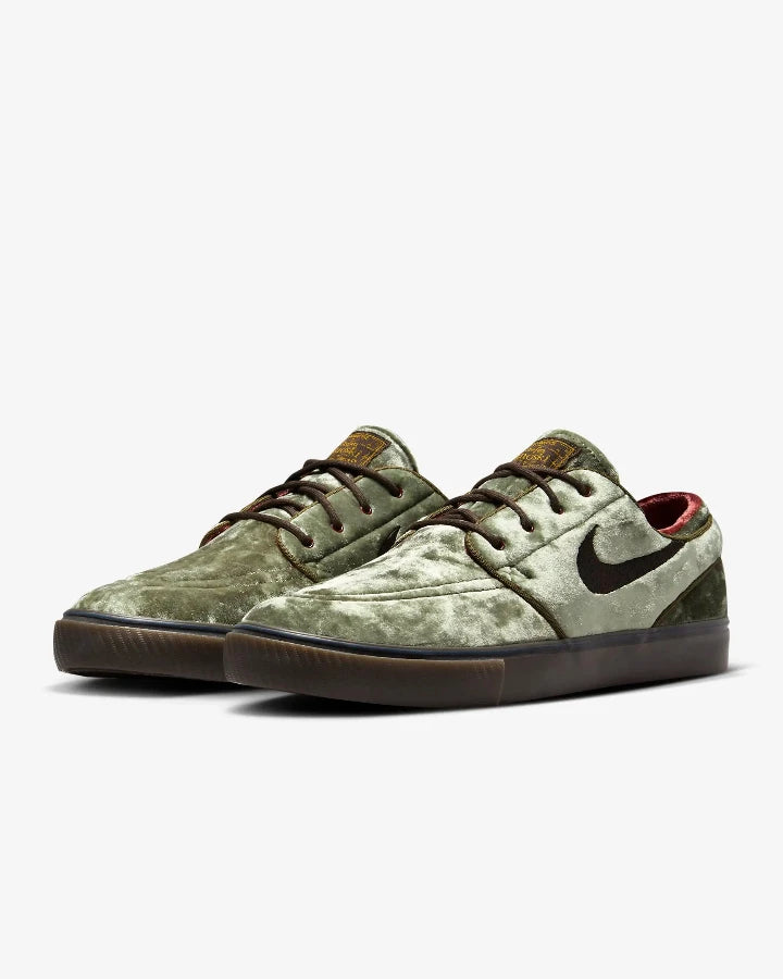 LIQUIDAÇÃO Nike SB Zoom Janoski OG+ SE 200