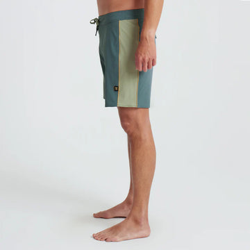 Passage Trunk