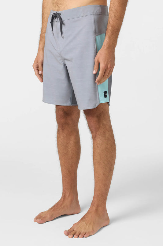 H.F. Painel Trunk