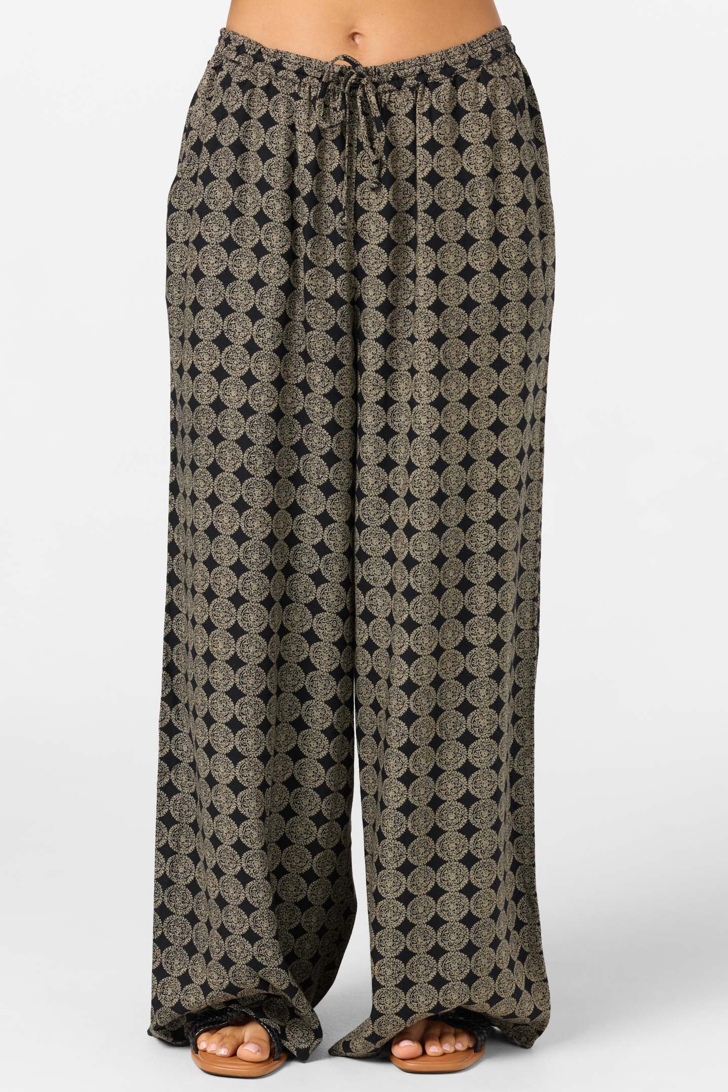 O'Neill Rosalie Coin Nono Pant fabric detail close-up