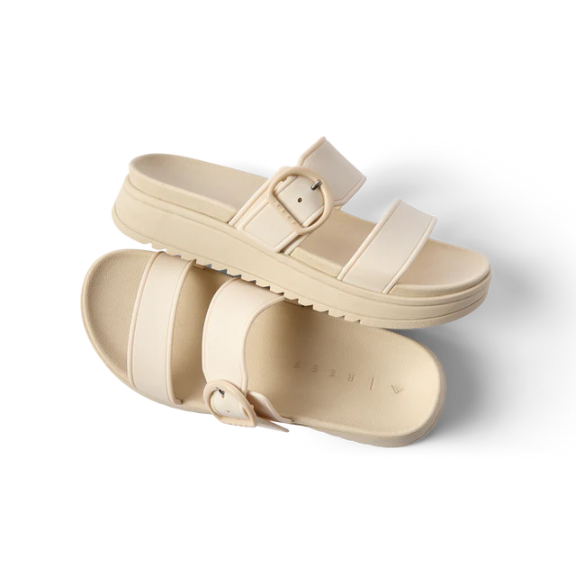 Reef Vista Capri Vintage sandals front view