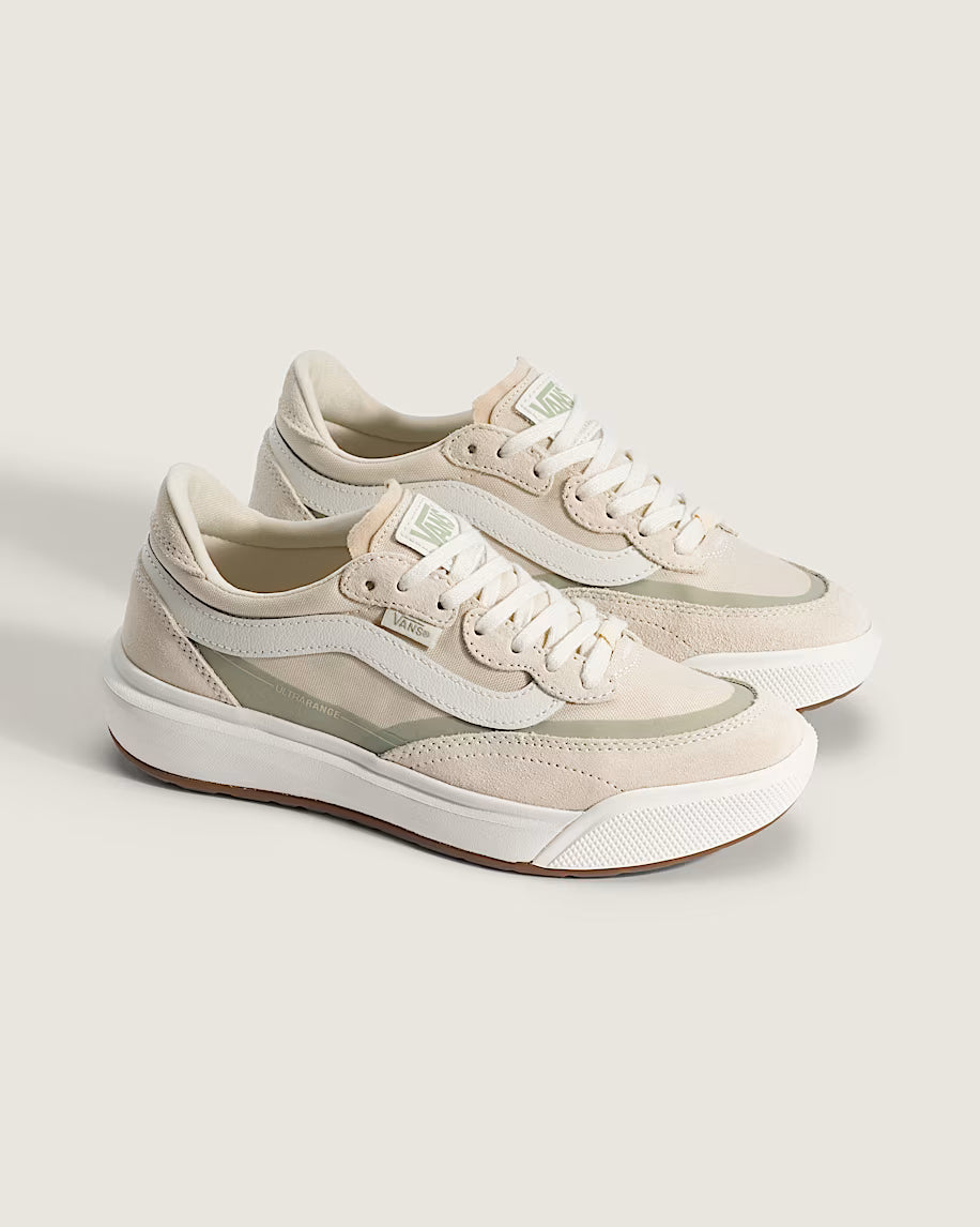Vans UltraRange 2.0 women’s sneaker side view