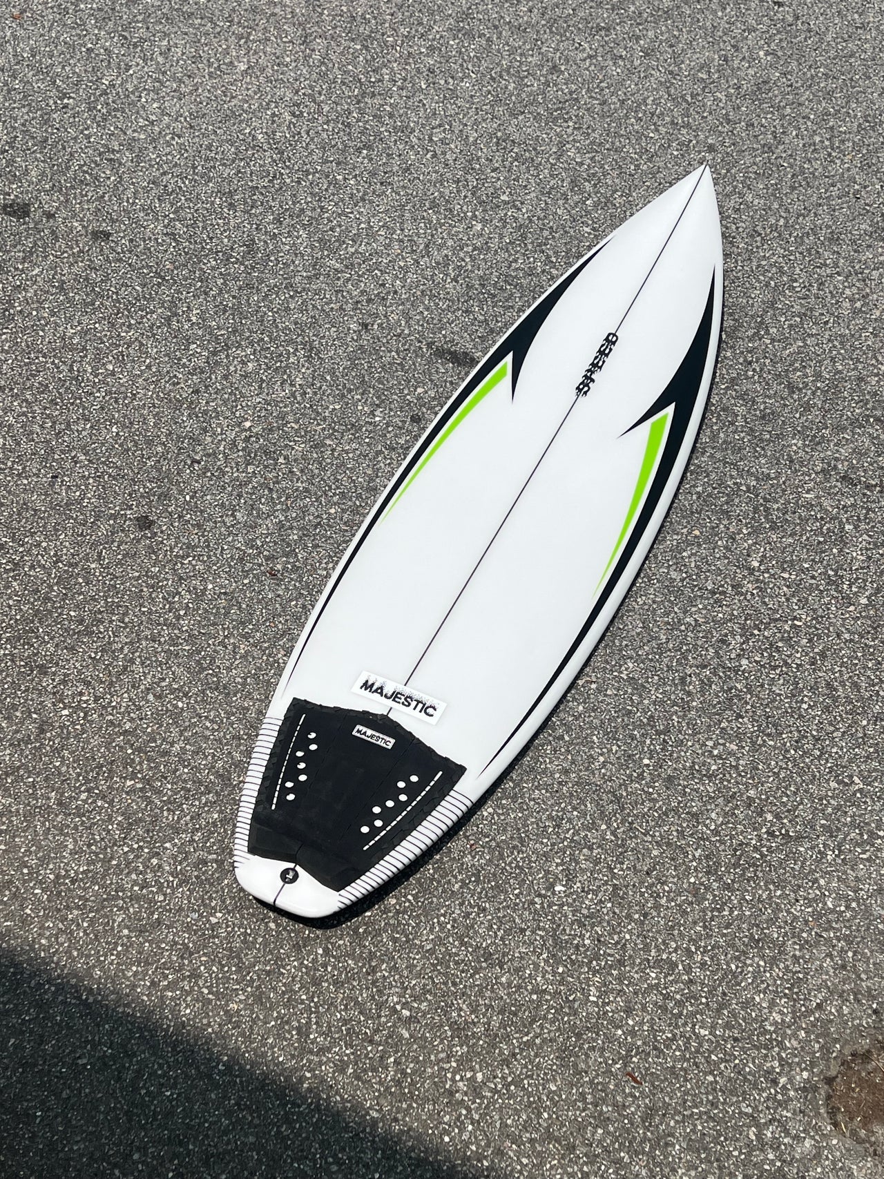 Majestic Stardust Traction Pad installed on surfboard